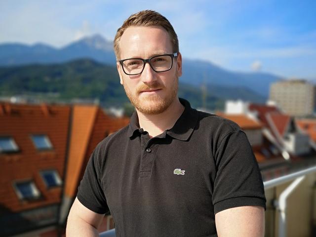 Verkehrssprecher der neuen SPÖ Tirol Wohlgemuth freut sich über die Entscheidung des Landes, seinen Fuhrpark mit der Technologie der Abbiegeassistenz auszustatten.  | Foto: ÖGB Tirol