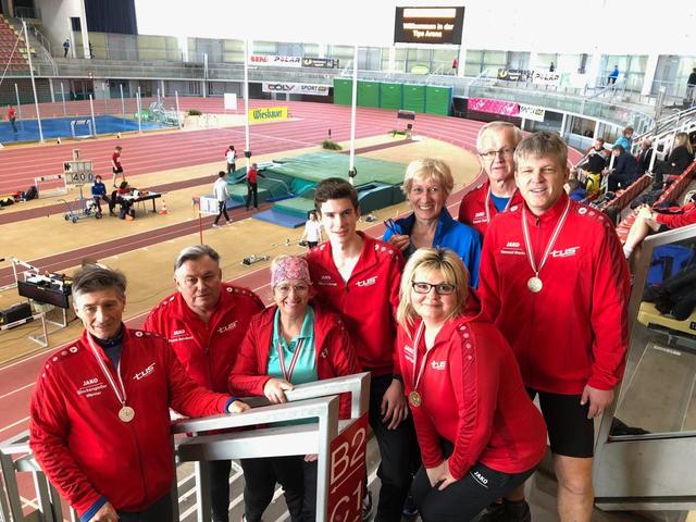 Das Team des TUS Feldbach bei den Masters-Meisterschaften in Linz.  | Foto: TUS Feldbach 