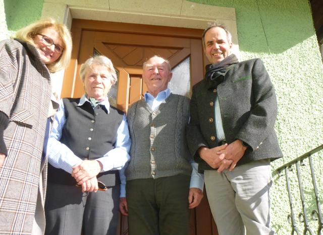 Friedrich und Elisabeth Gamsjäger feiern Diamantene Hochzeit.