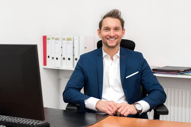 Jürgen Kapeller ist Landesvorsitzender der jungen Wirtschaft und schreibt gemeinsam mit der Fachgruppe Unternehmensberatung, Buchhaltung und Informationstechnologie (UBIT) den Jungunternehmerpreis aus.