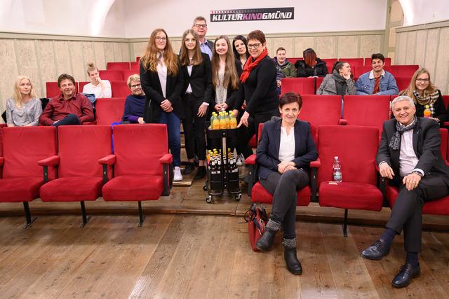 Teamfoto im Kulturkino Gmünd im Vorfeld der Veranstaltung.