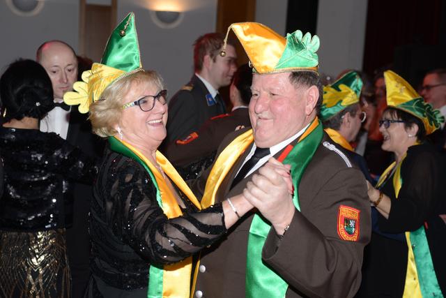 Traude Eripek und Herbert Hackl.