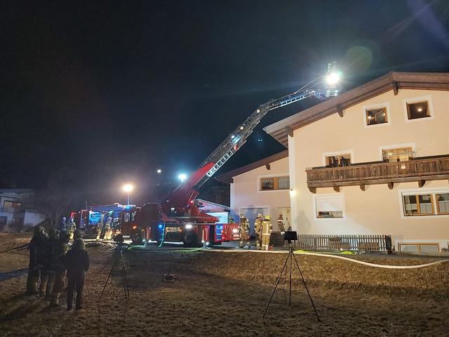 Brand in einem Dachgeschoß-Appartement in Prutz.