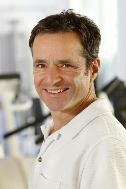 Richard Neuper, leitender Physiotherapeut am Salzkammergut Klinikum Bad Ischl