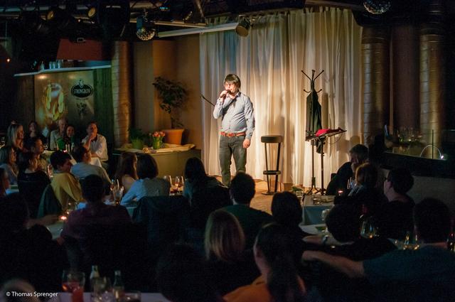 Gabriel Castañeda sorgte für beste Unterhaltung beim Dinner &amp; Comedy in der Zone82! | Foto: Sprenger 
