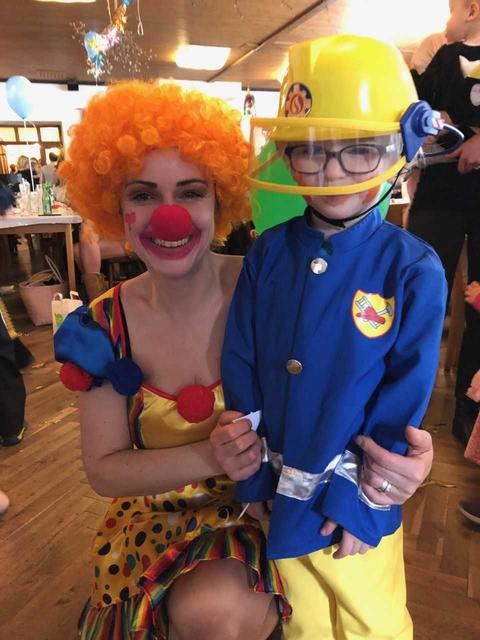Zum Faschingsumzug und Kindermaskenball lud man in der Marktgemeinde St. Georgen an der Stiefing. 