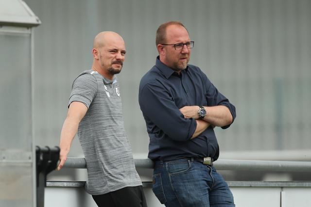 Schwere Zeiten für das sportliche Führungsduo des SK Sturm, Nestor El Maestro und Günter Kreissl. | Foto: GEPA