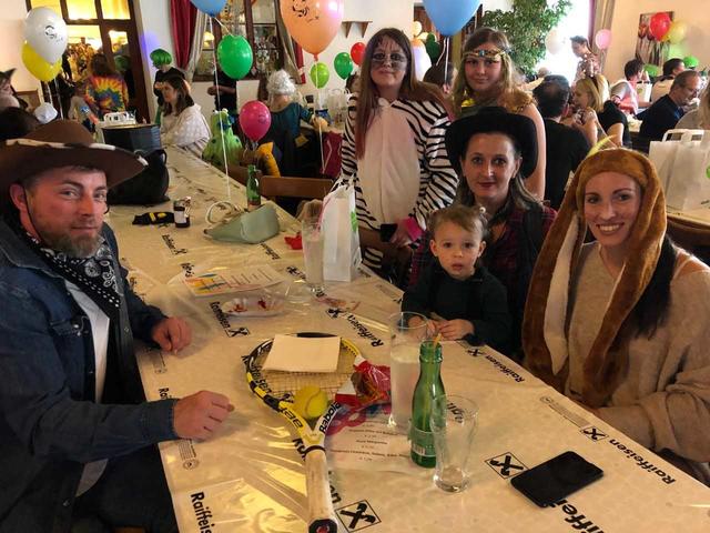 Zum Faschingsumzug und Kindermaskenball lud man in der Marktgemeinde St. Georgen an der Stiefing. 