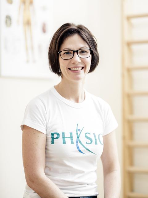 Physiotherapeutin Daniela Gritsch bietet ab sofort recoveriX Schlaganfalltherapie in Kammersdorf an.