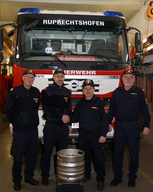 Singles kostenlos aus ruprechtshofen. Nussbach mollige singles. Frauen treffen gro sankt florian. Sankt margarethen im burgenland partnersuche kostenlos. Frhstckstreffen fr frauen aus zirl Sex treff 72574