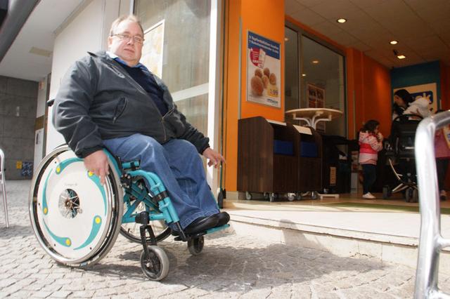 ÖZIV-Studie: Über 40 Prozent der Geschäfte in Eisenstadt Einkaufsstraßen sind nicht barrierefrei zu erreichen.