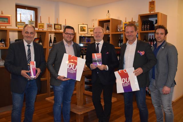 Für fairen Wettbewerb in der Wirtschaft: Max Gröbner, Gerald Hofer, Johann Lampl, Andreas Herz und Lukas Leinisch.  | Foto: Eva Heinrich