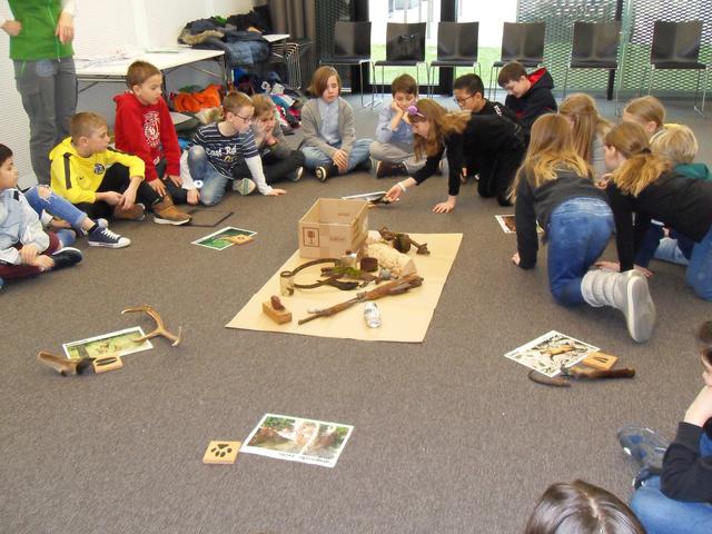 Schülerinnen und Schüler der Volksschule 1 Kirchdorf