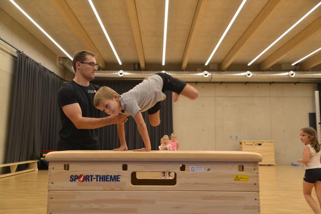 Der Verein "Turnados" bietet im Raiffeisen Sportpark Graz Trainingseinheiten für Freunde des Geräteturnens an.  | Foto: KK