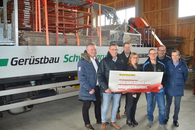 Josef Heißbauer, Bürgermeister Johann Weirathmüller, Nationalrat Manfred Hofinger, Familie Schwarzgruber, Gemeindeparteiobmann Johann Hörmanseder, Bezirksparteiobmann Landtagsabgeordneter Alfred Frauscher