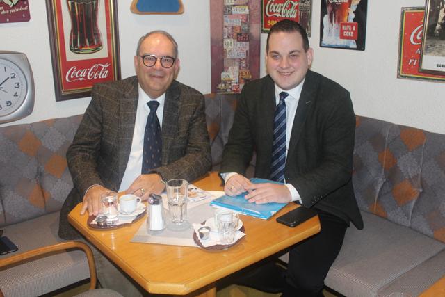 Leopold Schöggl und Philipp Könighofer wollen das Mürztal "neu denken".  | Foto: Hofbauer