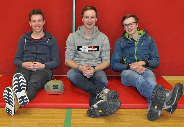 Johannes, Martin und Lukas hatten viel Spaß beim Ein- und Aufsteigerseminar 2020. (v. l. n. r. Johannes Mittermaier, Martin Streitberger, Lukas Schwaiger (alle drei sind von der Landjugend Maishofen))