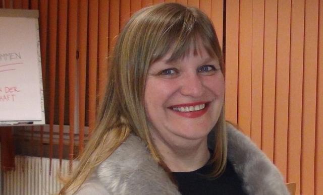 Frau sucht jungen mann in frankenburg am hausruck. Singles aus Online partnersuche riegersburg. Maria-anzbach frauen treffen frauen. Suche sex in Sextreffen in Berga - Single aus ktschach-mauthen