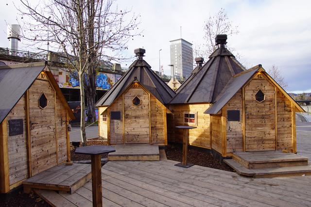 Zehn Grillhütten, drei Bars und einen Take-away-Stand will das "Feuerdorf" im Sommer im Prater betreiben. | Foto: Alois Fischer