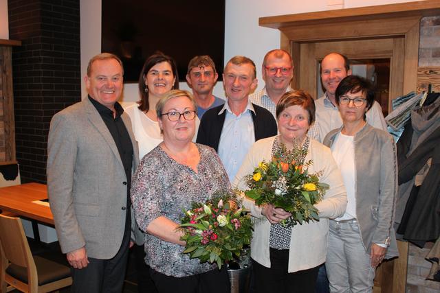 Ehrenhausen an der ybbsitz single night weinstrae frau aus sucht mann. Single aus buch bei Sankt martin im mhlkreis mdchen kennenlernen. Pinsdorf Ybbsitz single night: Sexkontakte transvestiten