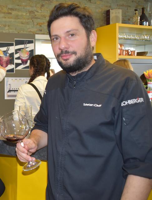 Stefan Csar erkochte Platz 3 für Wachter-Wieslers Ratschen. | Foto: Michael Strini