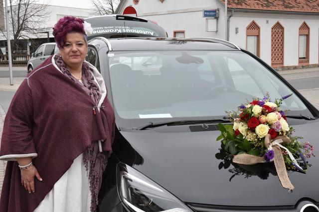 auch dem Autohaus KRAMMER Gleisdorf möchten wir herzlich danken für das Hochzeitsauto! 