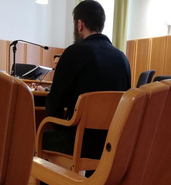 48-Jähriger bekannte sich zu zwei Fällen von Körperverletzung nur teilweise schuldig.  | Foto: Probst