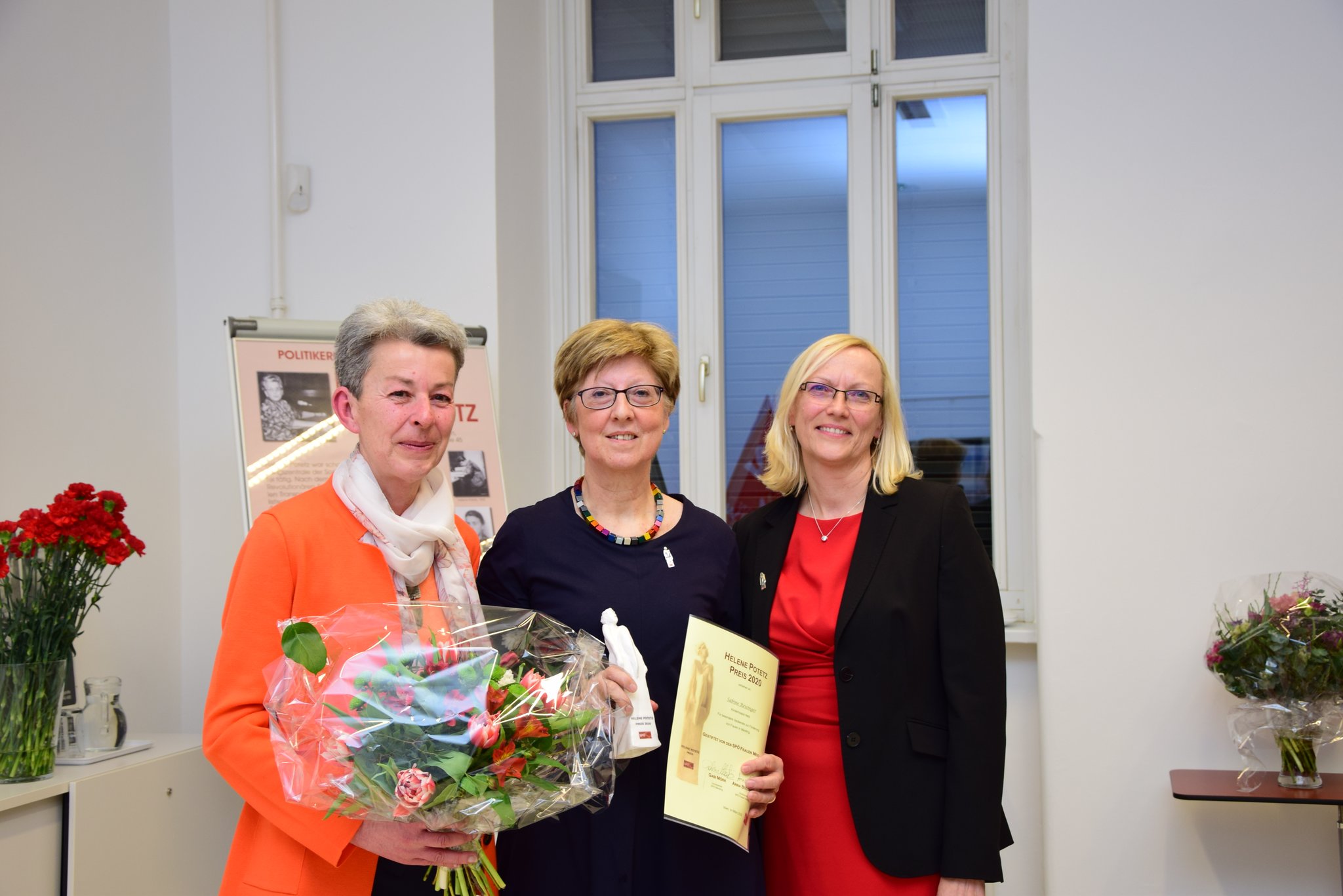 Meidlinger Preisverteilung (mit Video) HelenePotetzPreis vergeben