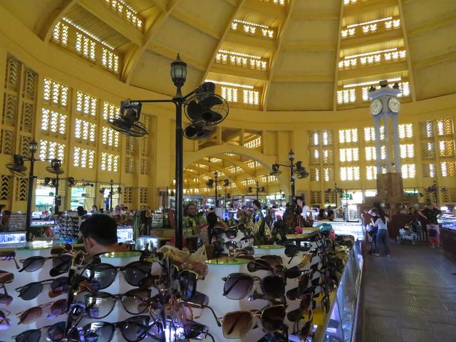 Aufnahme 11.2.2020 im Inneren des Zentralmarkts