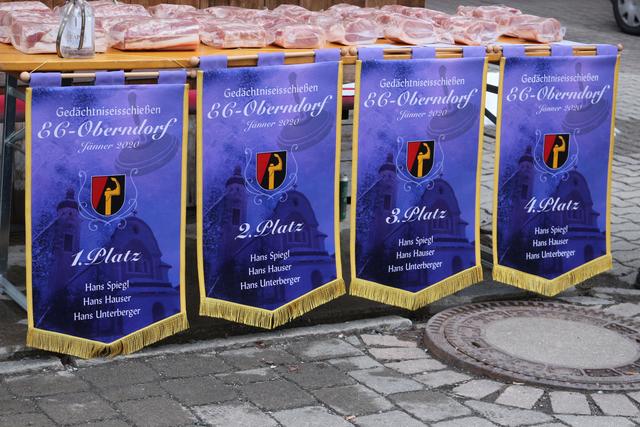 Fahnenpreise für die Herren