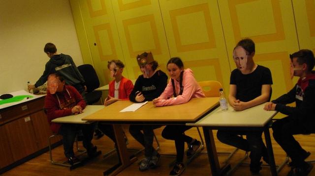 Namen von links:
Benedikt Lindner, Moritz Roithner, Anna Metz, Katrin Wasinger, Gabriel Krippel, Maximilian Antreich und Julian Brandner