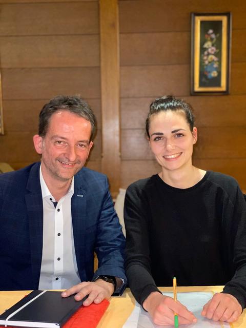 Bei ihrem Tourstopp in Wörgl sprachen Hermann Weratschnig und Barbara Neßler unter anderem über das Thema Mautbefreiung und Verkehr sowie grüne Leuchtturmprojekte wie das „1-2-3-Ticket“.