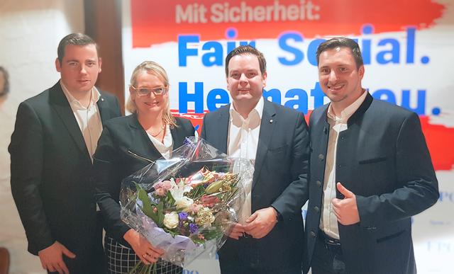 Freude über die Neuwahl herrschte beim nunmehrigen Kufsteiner Stadtparteiobmann Christofer Ranzmaier, der bisherigen Bezirksparteiobfrau Carmen Schimanek, Landesparteiobmann Markus Abwerzger und Bezirksparteiobmann KR Andreas Gang (v.l.) nach dem Stadtparteitag. | Foto: FPÖ