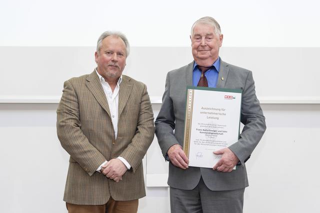 Innungsmeister Josef Nestler mit Franz Matlschweiger