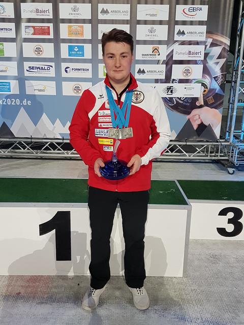 Der erfolgreiche Stocksportler Jakob Solböck aus Wang