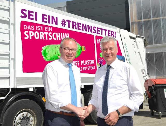 Landesrat Stephan Pernkopf und der Chef der NÖ Umweltverbände, Anton Kasser