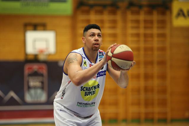 Jordan Loveridge holte im Match gegen die Dukes 17 Punkte für die Swans.