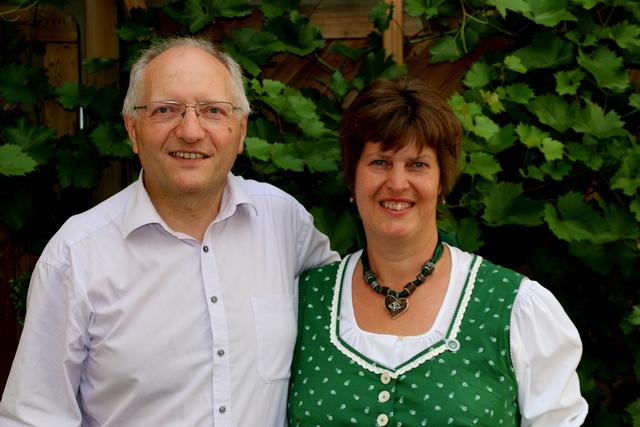 Die Lokalhistoriker Franz und Hildegard Wiesenhofer aus Purgstall