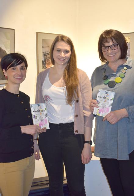 v.l.n.r.: Margarethe Kröll, Geschäftsführerin von Frau für Frau, Agnes Maier, Slampoetin und Elfriede Felber, Obfrau von Frau für Frau.