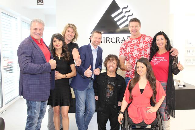 Michael Alois Wagner, Vania Ferreira, Andreas Sieberer, Bgm. Leopold Bimminger, Douglas Farrell, Roland Kickinger, Jen Bricker, Christine Schreiner (von links)