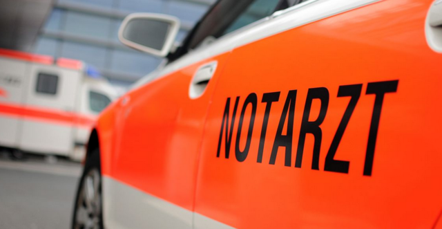 Der Verletzte wurde mit der Rettung ins Krankenhaus nach Spittal gebracht.