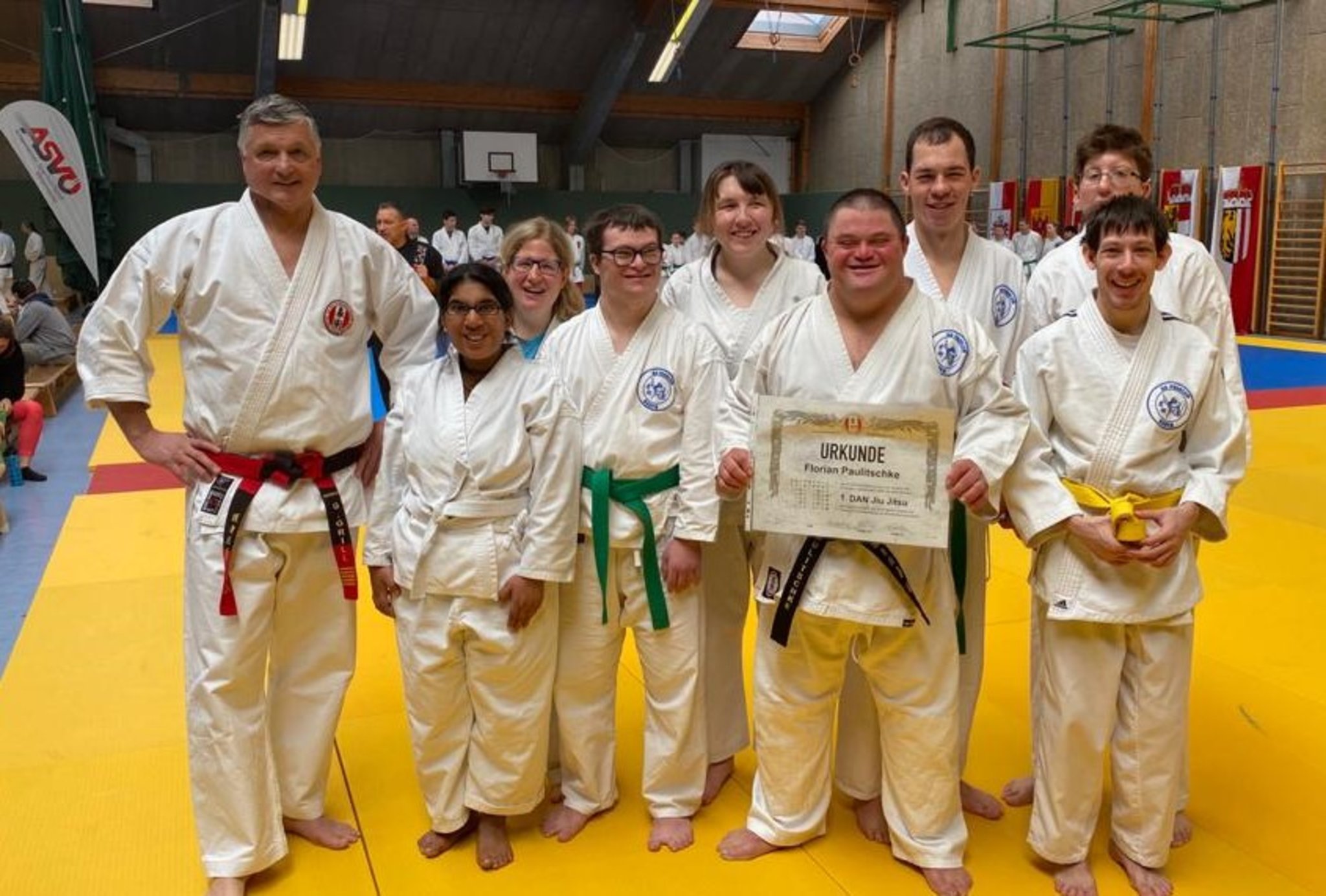 Verleihung des 1. Dan (Schwarzgurt) an Florian Paulitschke Baden