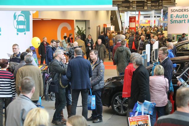 Anlässlich der Energiesparmesse in Wels zog Wirtschaftslandesrat Markus Achleitner eine äußerst positive Bilanz der AdieuÖl-Kampagne des Landes OÖ und des OÖ. Energiesparverbandes.