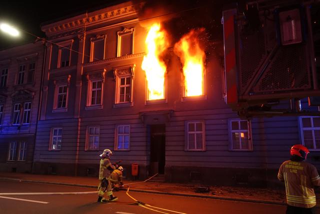 Mehr als 300 Mal brannte es 2019 im Stadtgebiet – so wie hier in der Rudolfstraße.