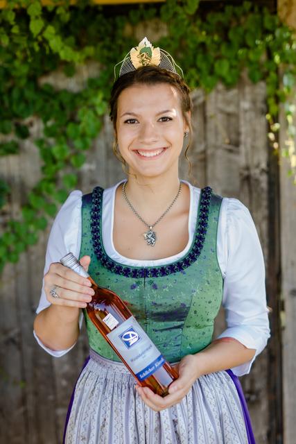 Katrin Dokter ist die steirische Weinkönigin.