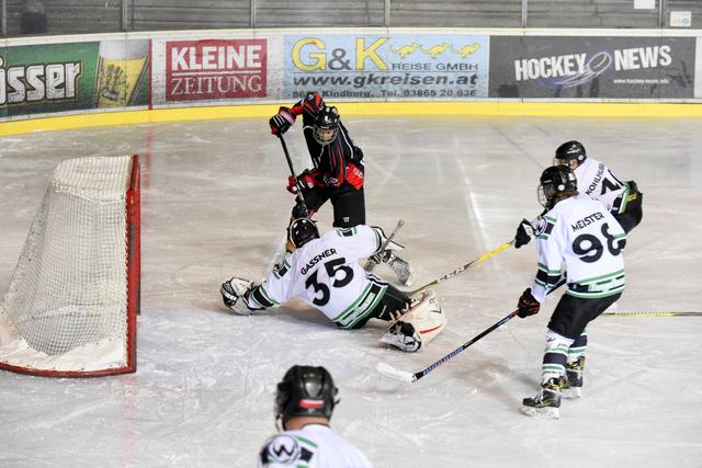 Warriors-Goalie Gassner war in Hochform.