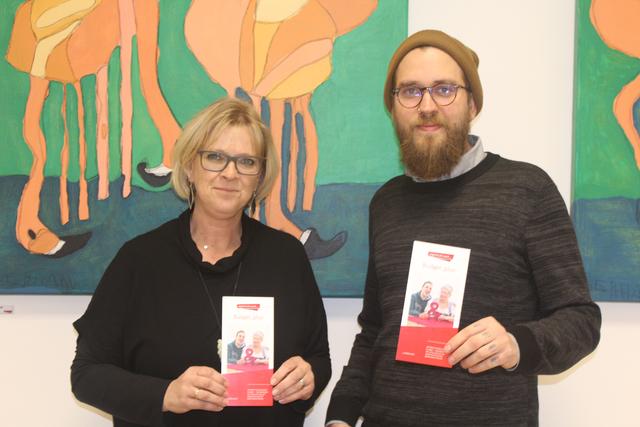 Doris Rapp und Philipp Zöscher sind vom Pilotprojekt überzeugt und hoffen, dass "Budget plus" zu einer Regelleistung wird.