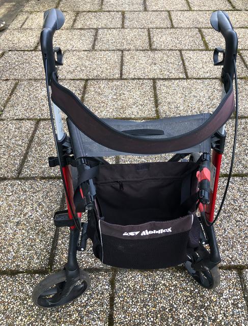 Ein Rollator wurde in Neunkirchen gestohlen und wieder zurückgebracht.