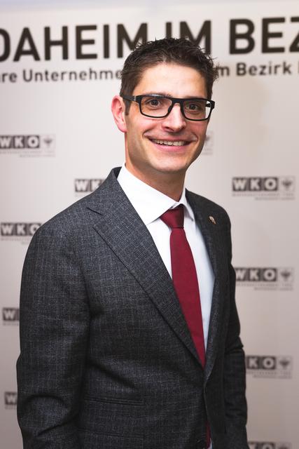 WK-Bezirksobmann Michael Gitterle bedankt sich für die hohe Wahlbeteiligung im Bezirk Landeck.