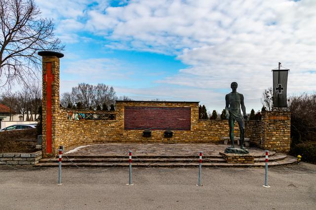 Kriegerdenkmal Hausleiten